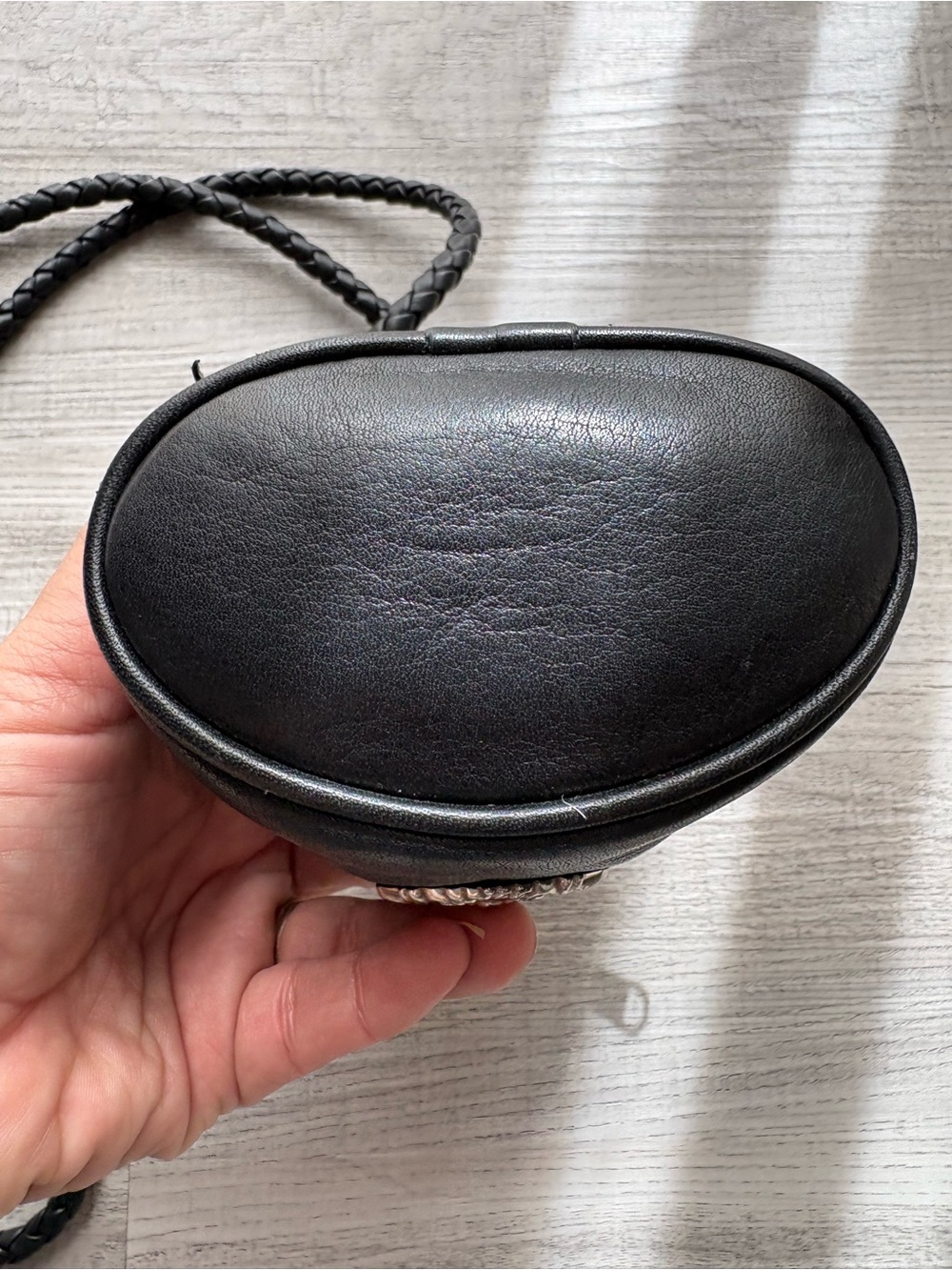 VTG Brighton Mini Black Leather Bucket Purse - Picture 5 of 9